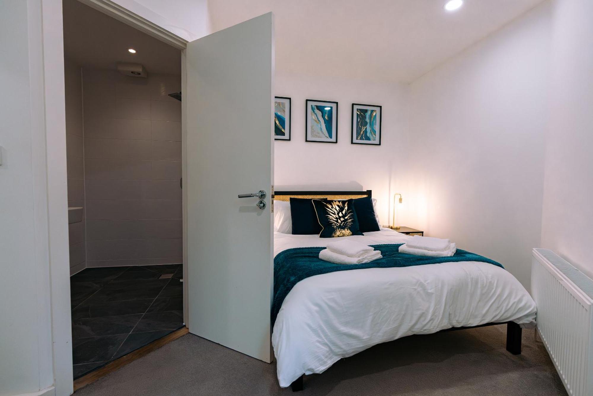 Modern City Centre Apartment Ексетер Екстер'єр фото