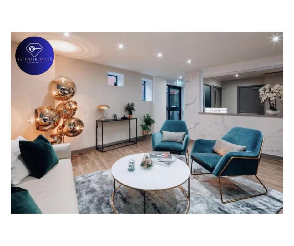 Modern City Centre Apartment Ексетер Екстер'єр фото
